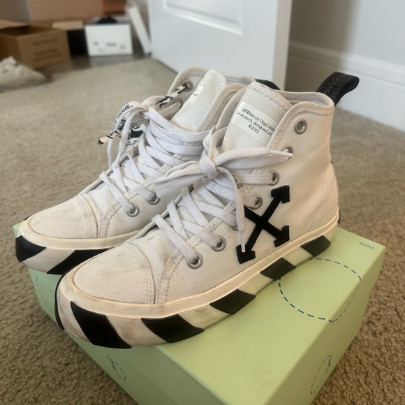 Off-White Mid Top Vulcanized Canvas - Picture 7 of 7